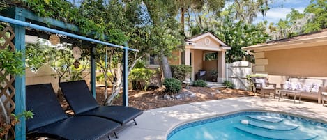 Secluded Pool with fenced in area and Pool House with Queen and Full Bathroom