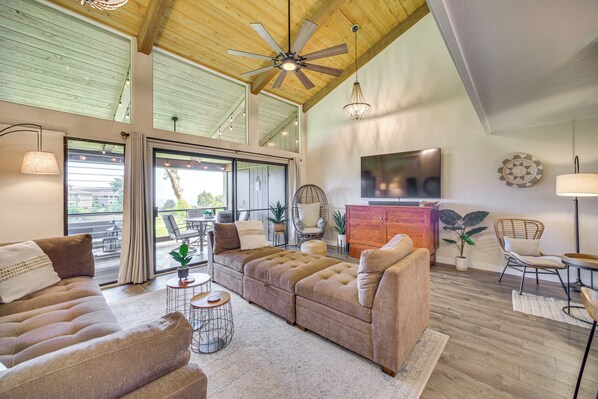 Waikoloa Vacation Rental | 2BR | 2BA | 1,210 Sq Ft | Stairs Required