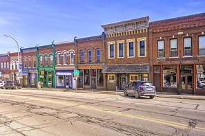 Exterior | Renovated Fully Functioning Sports Bar