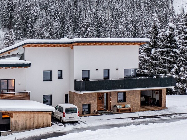 Snow, Building, Property, Vehicle, Window, Wheel, House, Architecture, Cottage