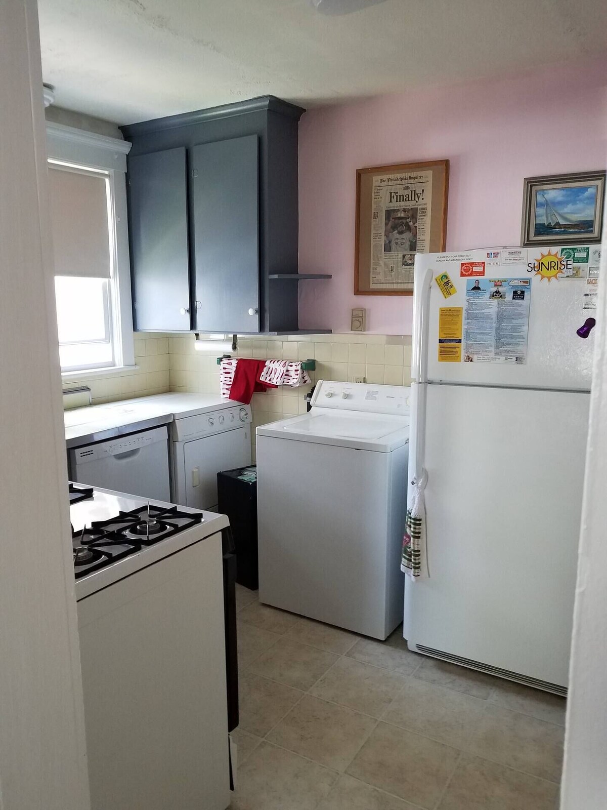 5 Houses to Beach & Boardwalk: 1st Floor 3BR/2BA Condo