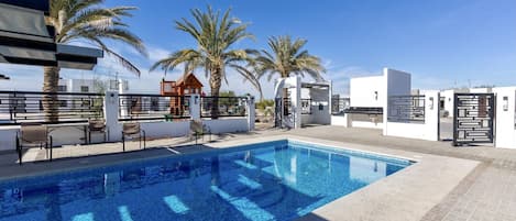 2 swimming pools just a few steps away. Maeva residencial is a very small commun