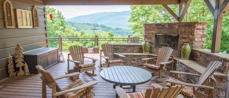 Welcome to Buena Vista in West Jefferson NC with an outdoor fireplace, dining and seating!