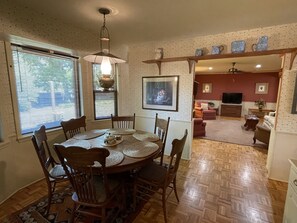 Breakfast nook