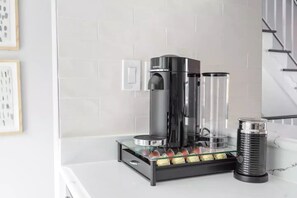 Kaffe och/eller kaffebryggare