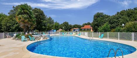 Piscine maison de vacances