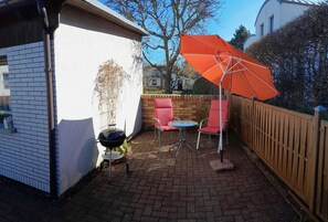 gemütliche Terrasse zum Grillen