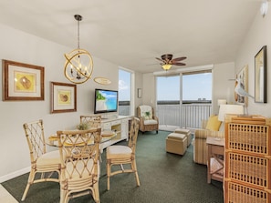 Living Room | Open Floor Plan