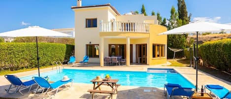 Beautiful villa with private pool and terrace