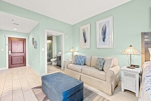 Panama City Beach Condo Unit 615 (7)