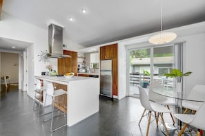 Open kitchen-dining room