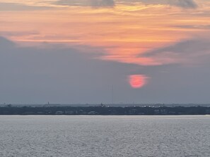 Watch the sunrise from the balcony