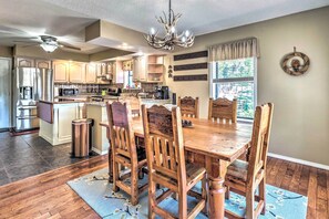 Dining Room | 2-Floor Home