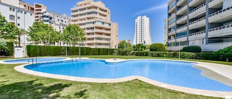 Communal swimming pool