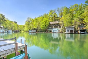 Lakefront Location