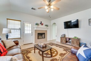 Living Room | Single-Story Home | Smart TV | Central A/C