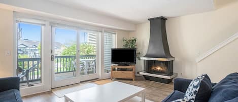 Living room with fireplace