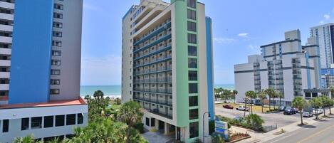 Gorgeous Oceanfront Meridian Plaza