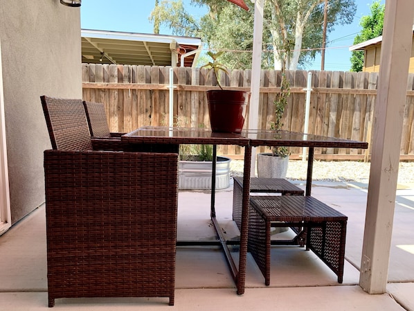 Outdoor dining