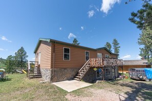 Entrance to the lodge