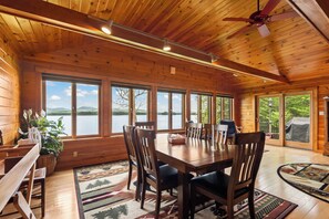 Dining Room for 6 with Large Windows with Views of the Lake and Mountains