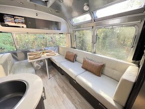 Sofa that converts to a full size bed 