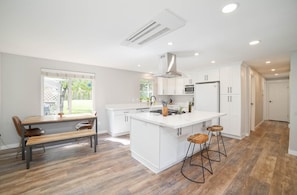 Kitchen and dining table 