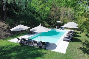 Schwimmbad des Ferienhauses