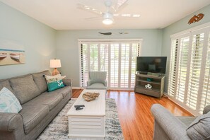 St. Augustine Beach Rentals Living Room