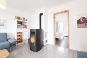 Kamin-/Ofen