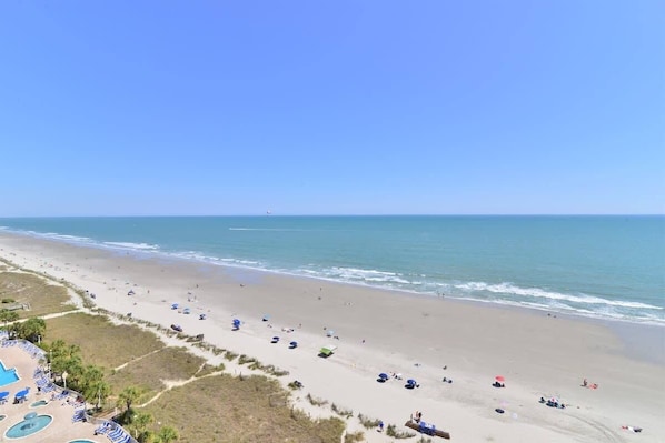 Direct Oceanfront in Top Location