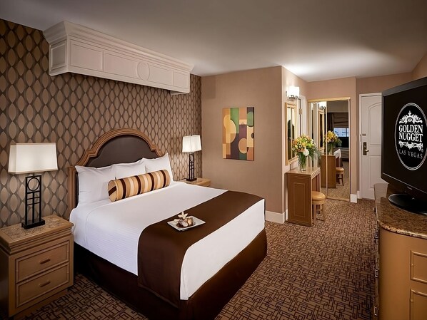Bedroom.Exact unit will be assigned upon arrival. Views, colors, decor may vary