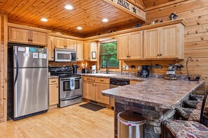 Full, well stocked kitchen