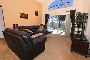 This villa has a total of 4 bedrooms.