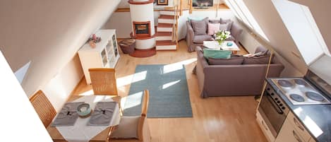 Ferienwohnung Bärental, 42 qm, 1 Schlafzimmer für max. 2 Personen-Wohnzimmer mit Essbereich und Küche