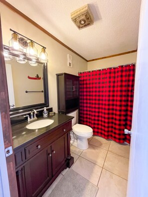 Hall bath 