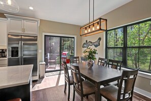 Dining table with access to the back yard