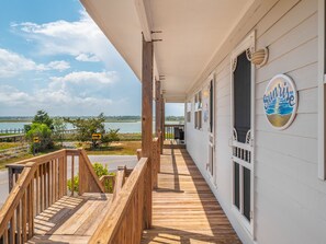 Patio & Entrance