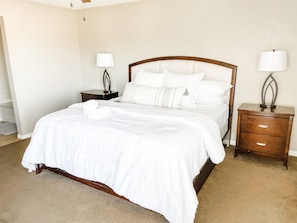 #4- Bedroom (King)