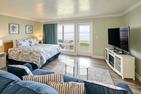 A cozy ground level condo