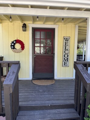 Welcome to the Wine Country Cottage