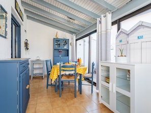 Möbel, Eigentum, Cabinetry, Blau, Azurblau, Regal, Regale, Gebäude, Interior Design, Fussboden