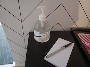 Bathroom amenities