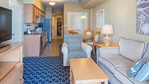 carolina-grande-1bed-living-area.jpg