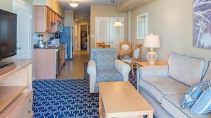 carolina-grande-1bed-living-area.jpg