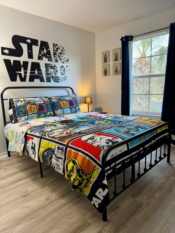 Star Wars Themed room
Queen bed
43 inch smart TV