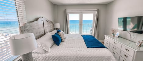 Wake up surrounded by gorgeous Aqua blue Gulf water in our corner unit.