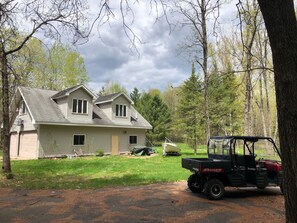 2 bed 1 bath above garage