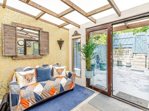 Sun room | Central Tod Cottage, Todmorden