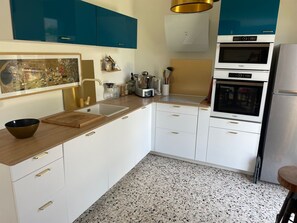 la cuisine équipée